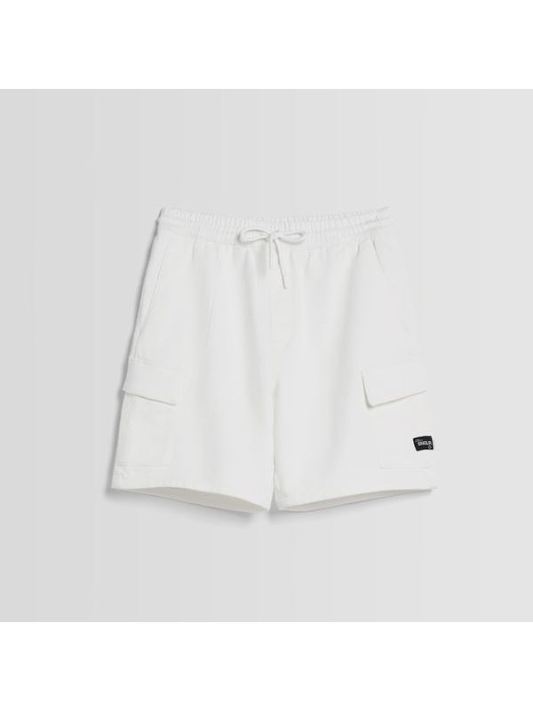 Шорты Bershka Cargo Bermuda Joggers, белый Шорты Bershka Cargo Bermuda Joggers, белый