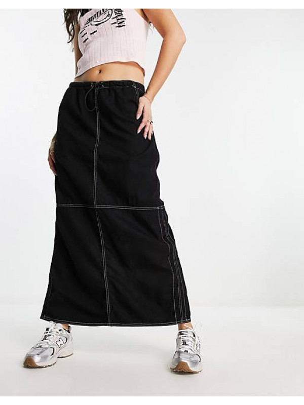 Черная юбка-макси карго с контрастной строчкой Bershka