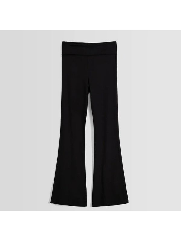 Брюки Bershka Flared, черный